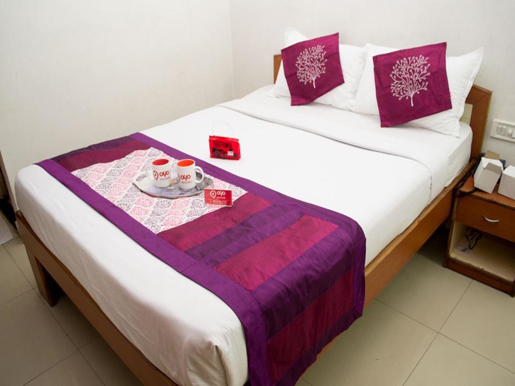 Oyo 1359 Hotel Best Inn Bhuvanesvar Kültér fotó