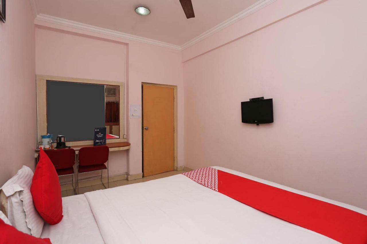 Oyo 1359 Hotel Best Inn Bhuvanesvar Kültér fotó