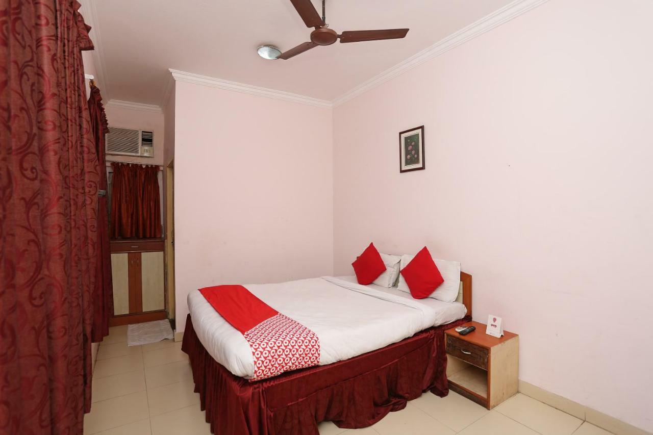 Oyo 1359 Hotel Best Inn Bhuvanesvar Kültér fotó